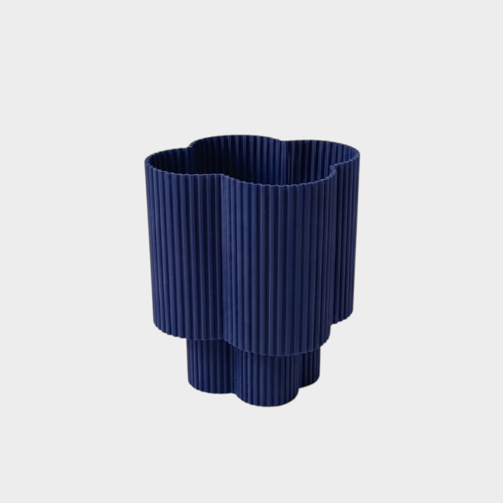 ZEMU Mellow lacivert renkli, bulut formunda modern ve minimal tasarımlı dekoratif vazo